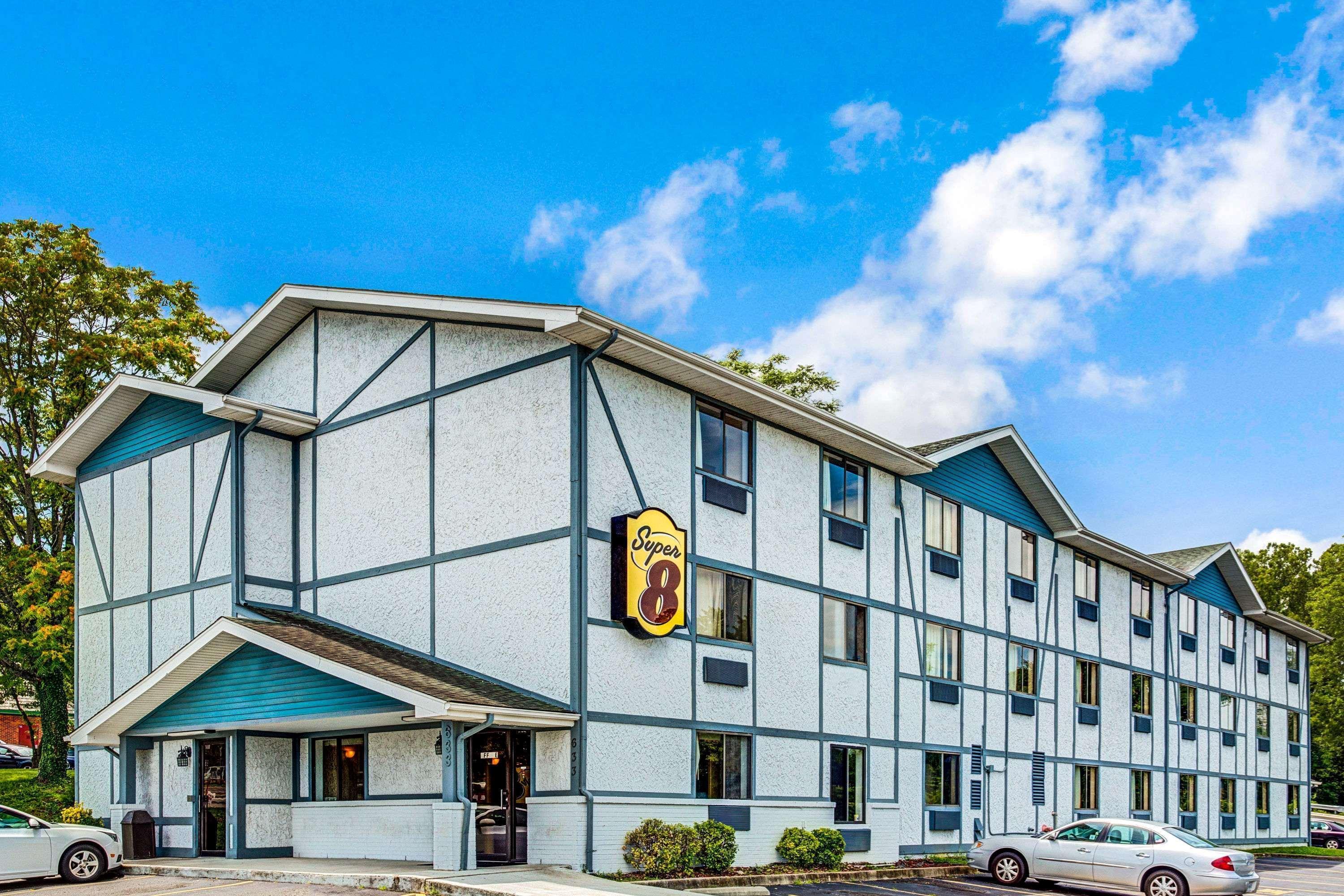 Red Roof Inn Suffolk Exterior foto